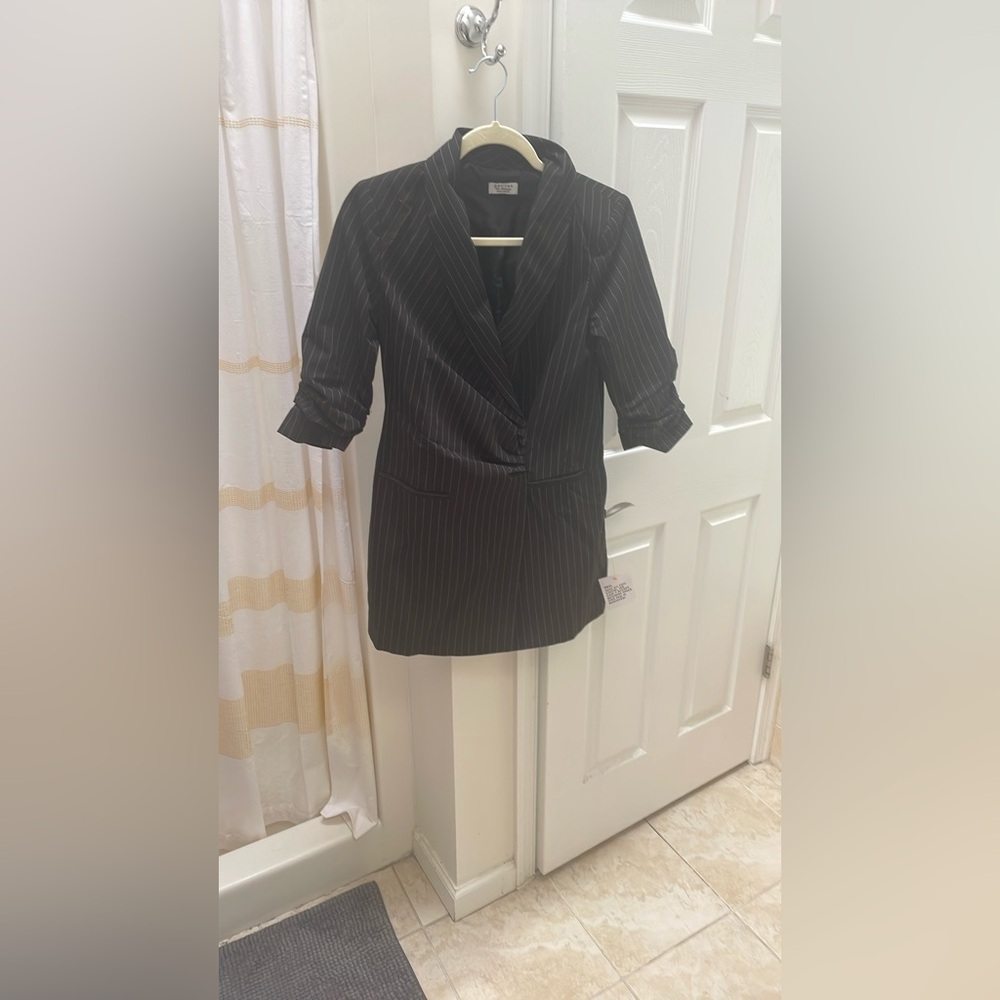 NWT Miss Selfridge blazer dress with ruched detail in pinstripe - Picture 3 of 7